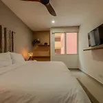 Condominio Frente Al Mar Con Acceso Directo A La Playa Morros 922