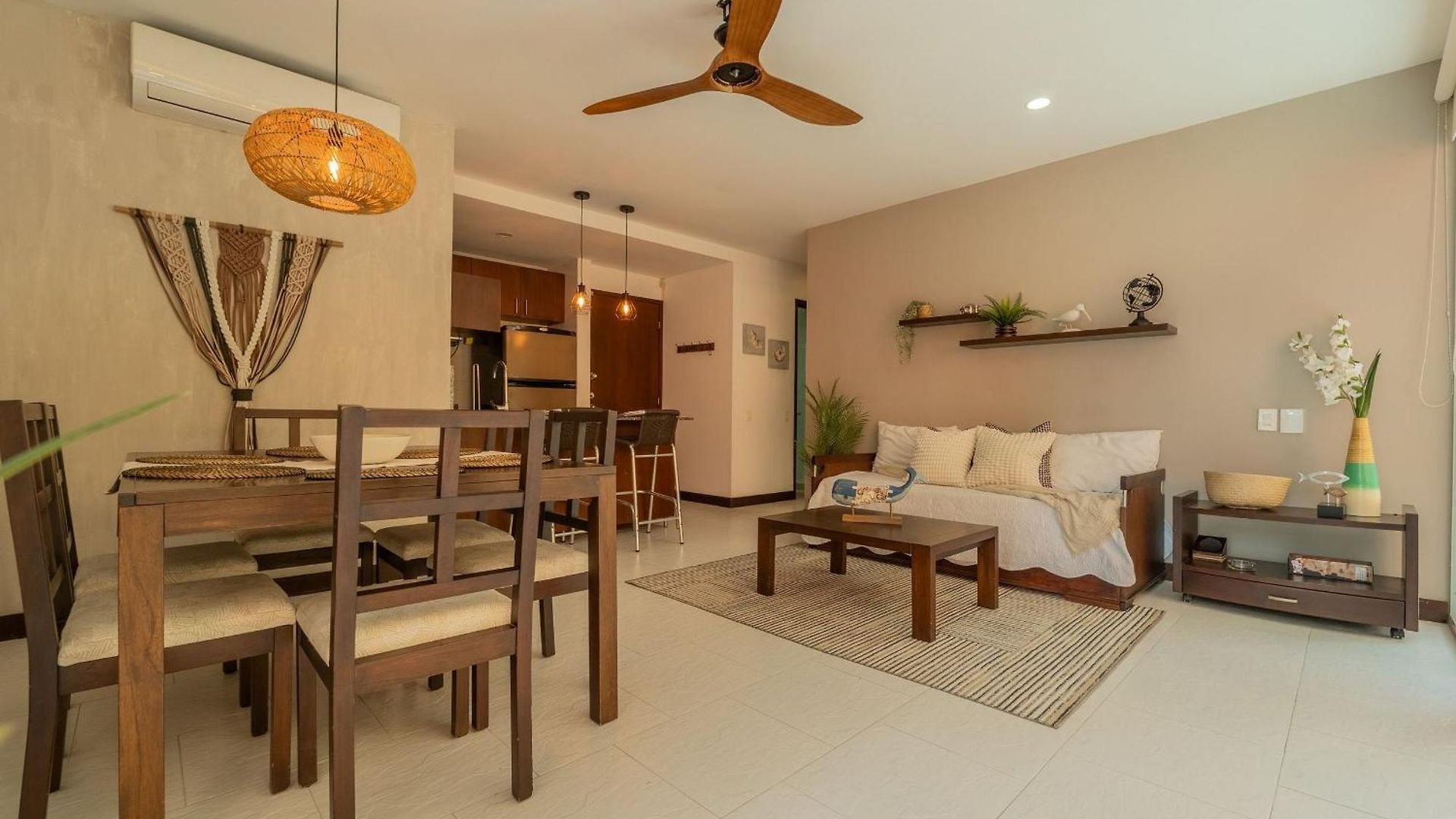 Frente Al Mar Con Acceso Directo A La Playa Morros 922 Apartamento