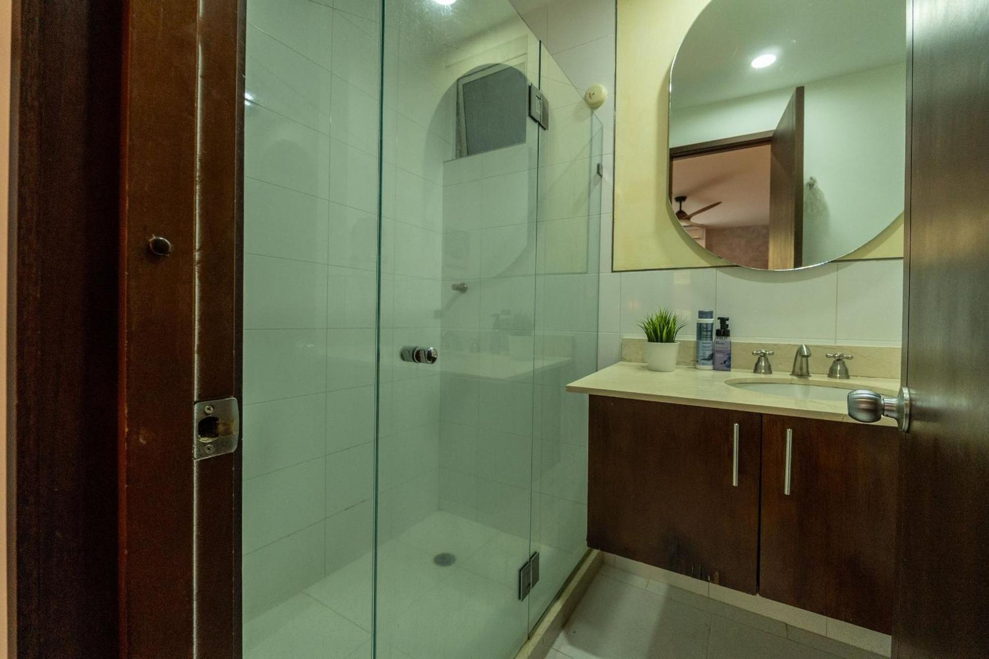 Frente Al Mar Con Acceso Directo A La Playa Morros 922 *