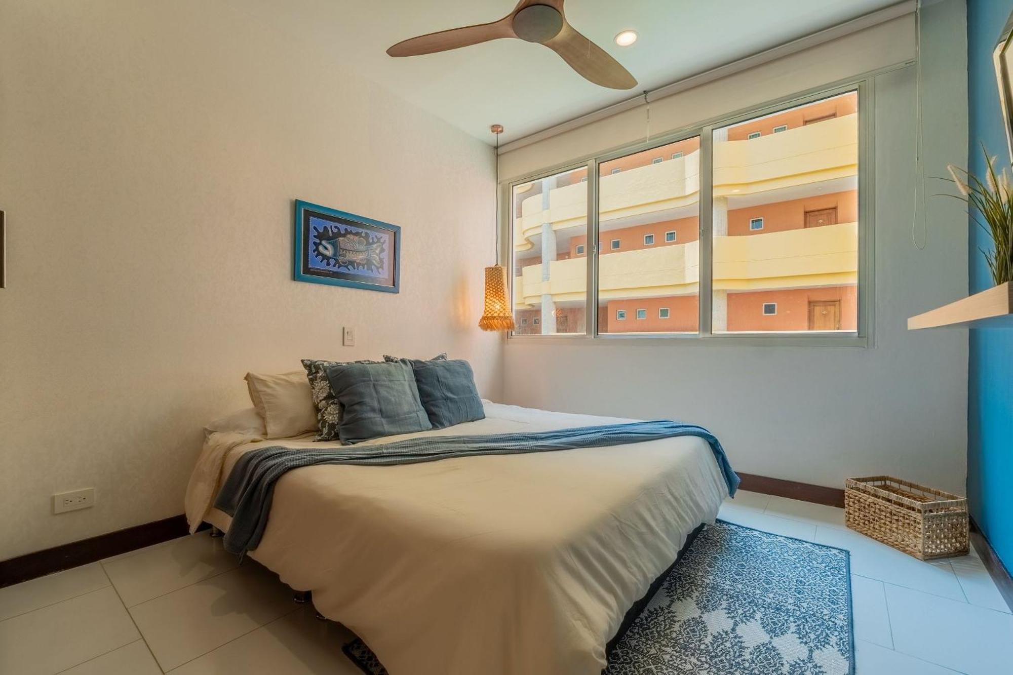 Frente Al Mar Con Acceso Directo A La Playa Morros 922 *