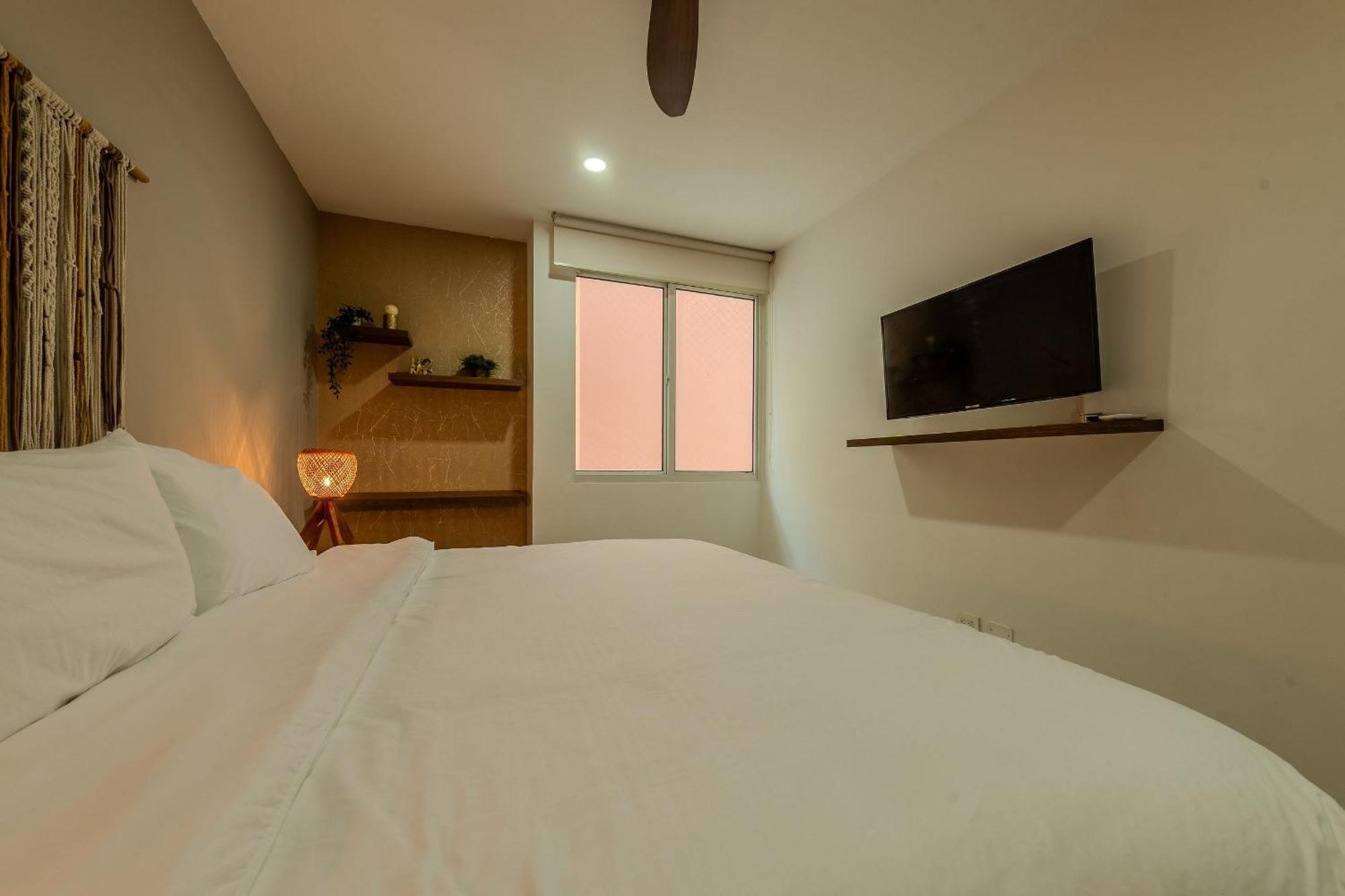 Frente Al Mar Con Acceso Directo A La Playa Morros 922 Apartamento *